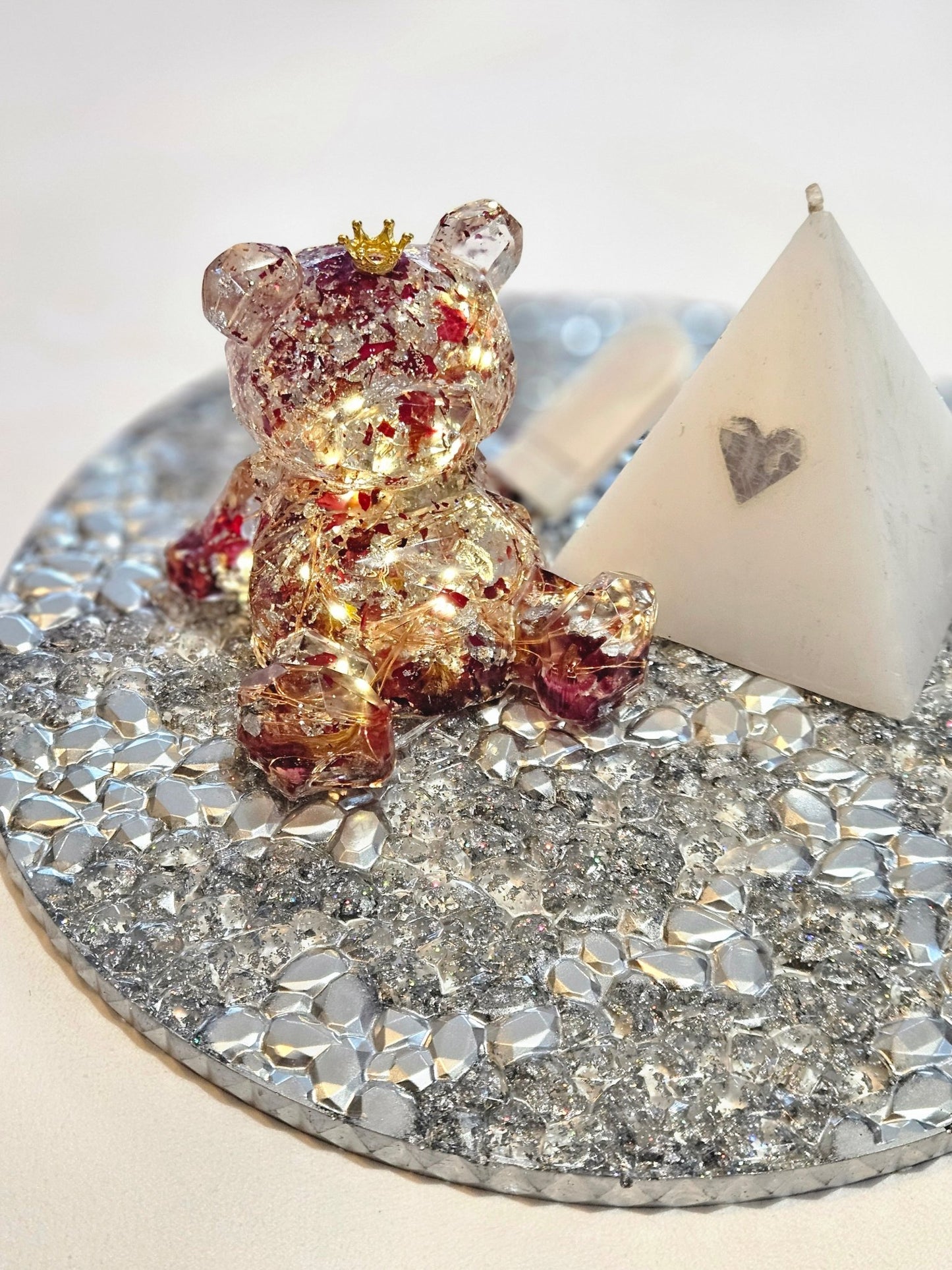 Resin 'Light up" Bear with dried roses, silver foil