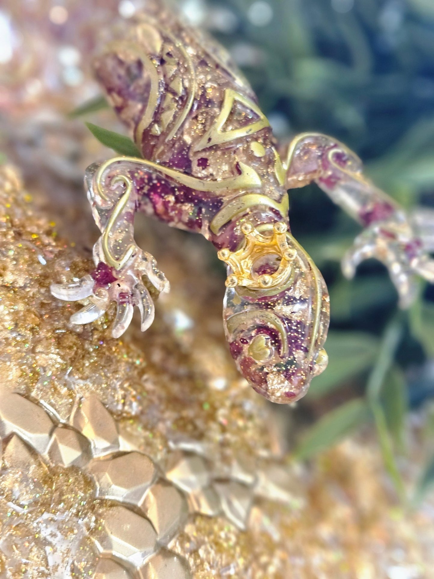 Resin Tribal Gecko with Gold foil and dried roses